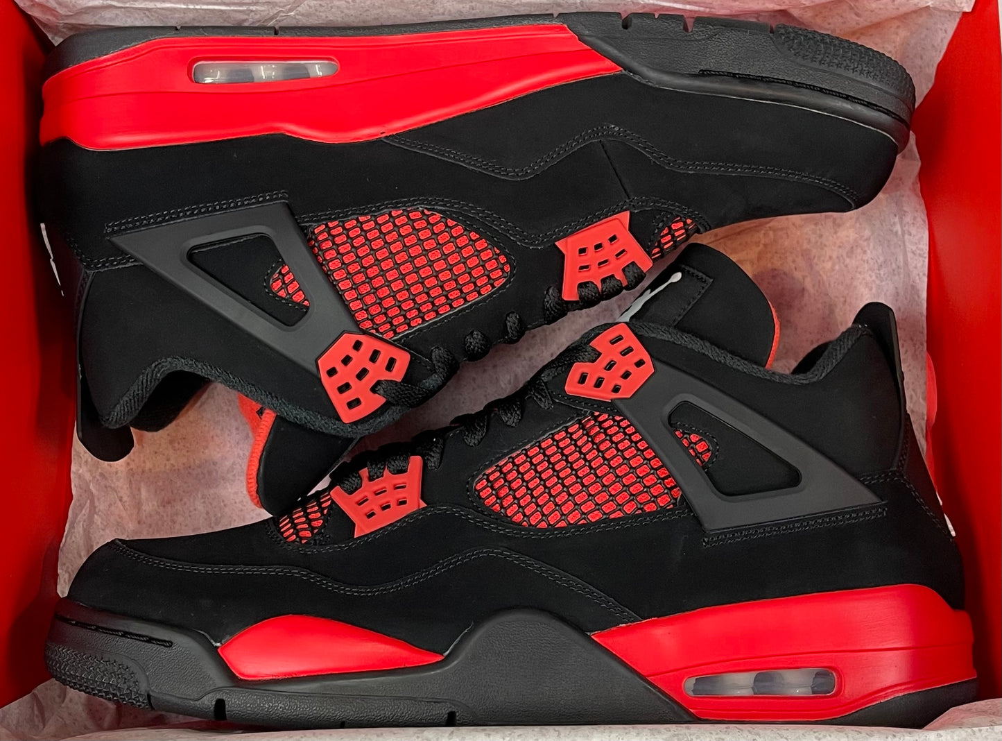Air Jordan 4 Retro "Red Thunder"