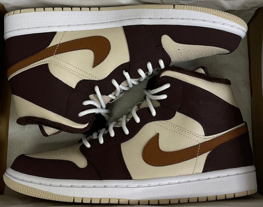 Air Jordan 1 Mid SE "Brown Basalt Oatmeal"