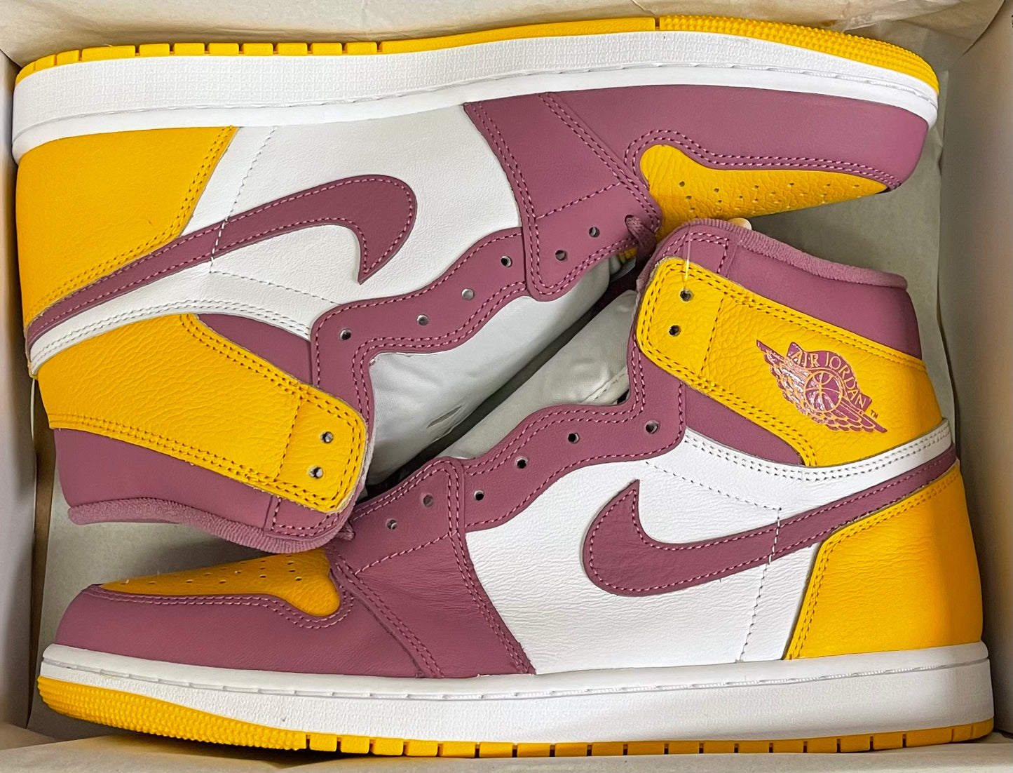 Air Jordan 1 Retro High OG “Brotherhood”