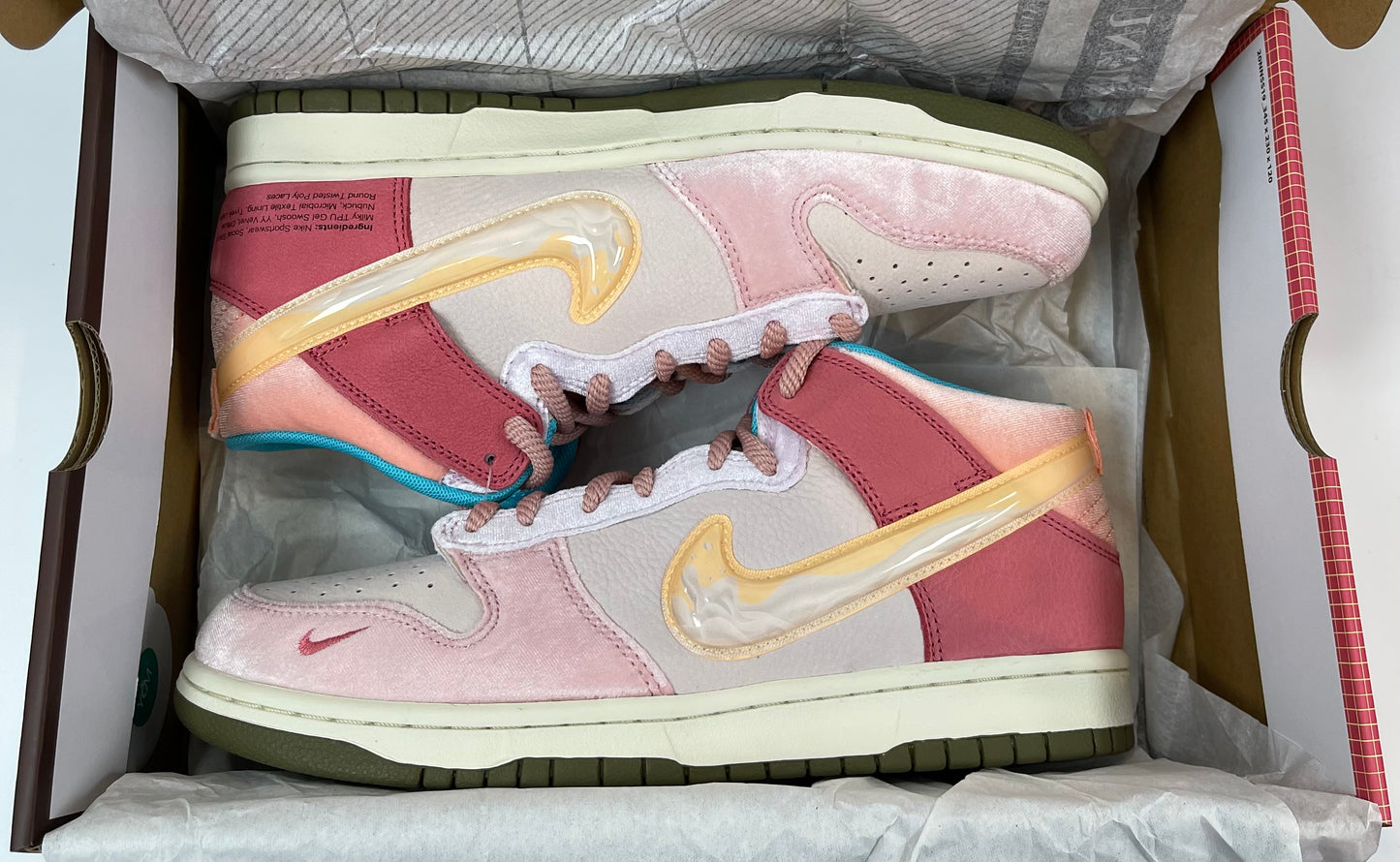 Nike X Social Status Dunk Mid “Free Lunch” “Strawberry Milk”
