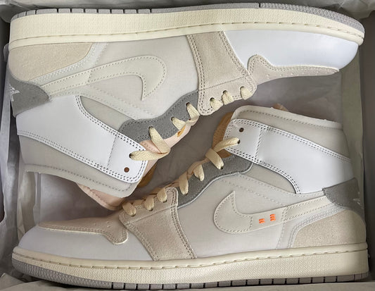 Air Jordan 1 Mid SE "Inside Out"