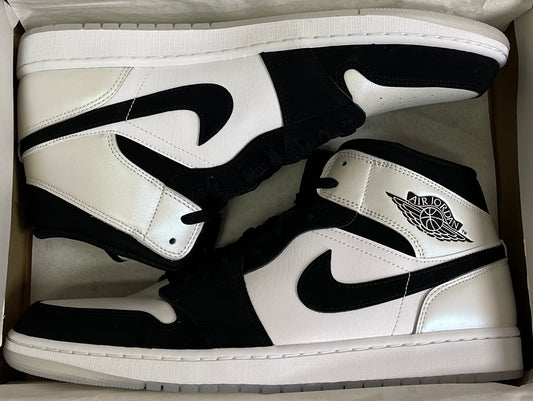 Air Jordan 1 Mid “Diamond Shorts”