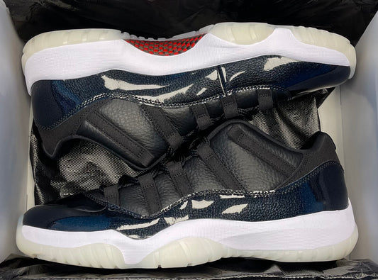 Air Jordan 11 Retro Low "72-10"
