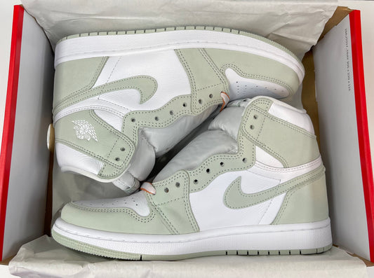 Air Jordan 1 Retro High OG “Seafoam”